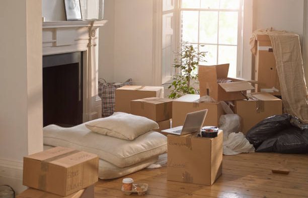 Pourquoi préparer son déménagement avant de vendre sa maison ?
